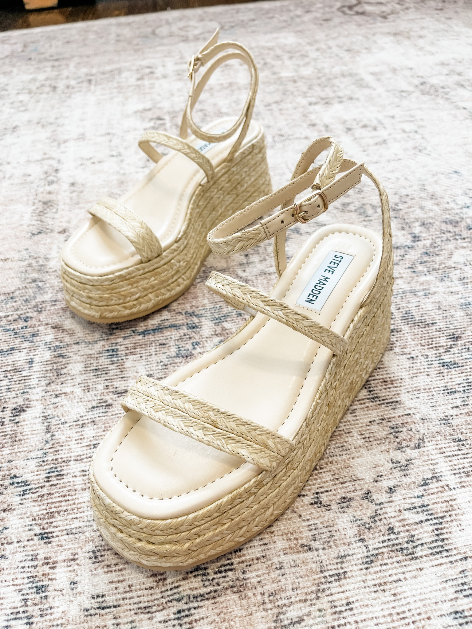 Time for a Spring shoe haul! These are under $100!

Steve Madden, sandals, spring shoes, raffia wedge platforms 

#LTKshoecrush #LTKunder100 #LTKFind