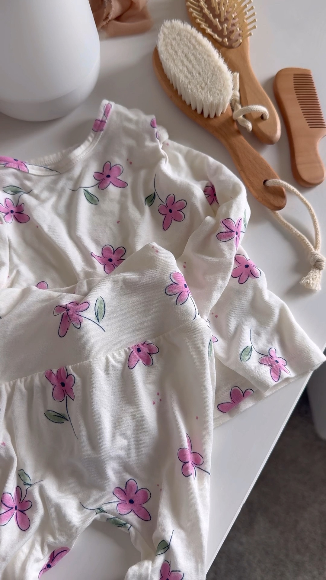 #AD As a first time mom, one thing I quickly learned is that comfy outfits are essential. Banks lives in bodysuits and easy two piece sets all day everyday. We recently discovered @Carters Just One You line, exclusively @Target, and it’s what comfy dreams are made of! Made with Carter's new ComfySoft fabric, these styles are feather soft, unbelievably stretchy and so snuggle worthy! This curated assortment of pieces is not just comfy, but also so cute and affordable! The best part? You can find them at Target! 

Shop our favorites here  #CartersJustOneYou #Carters #TargetPartner #Target 


#LTKBaby