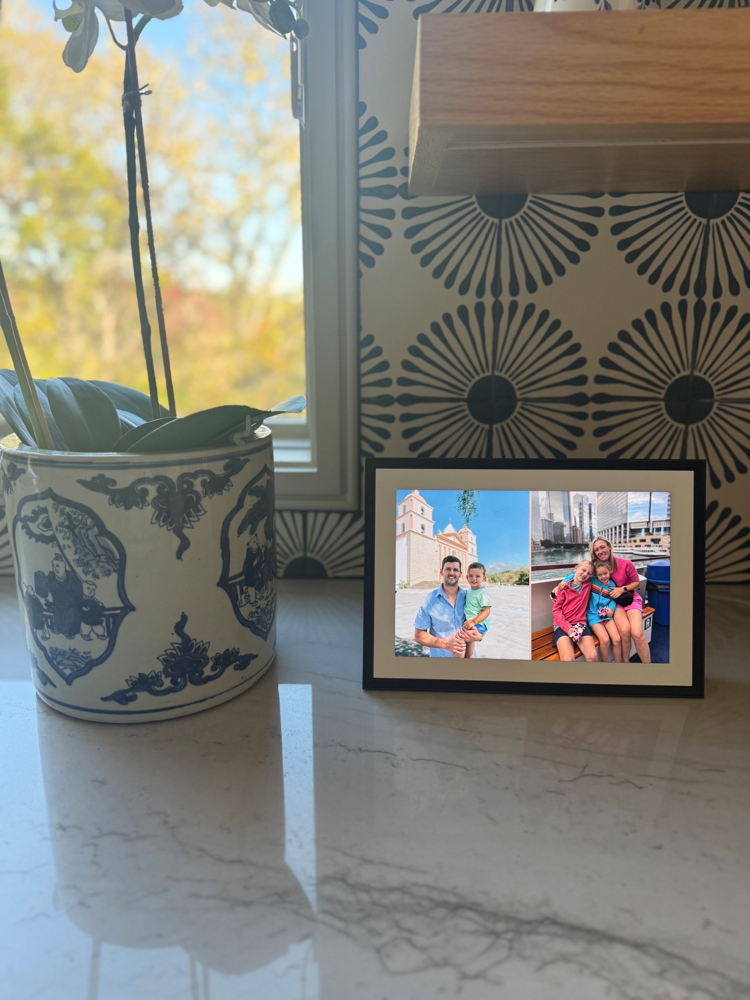 The Aura frame is 63% off right now! The best digital frame! 

#LTKHoliday #LTKGiftGuide