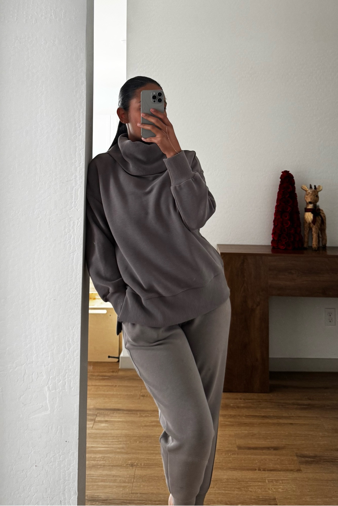 who says WFH attire couldn’t be cozy & elevated?! @varley @caliafitness

#LTKselfcare #LTKActive #LTKootd