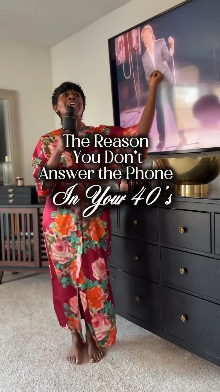 Reasons I don’t answer the phone in my 40s:
• I’m too busy jamming to Careless Whisper like I’m headlining my own tour.
• Hanging clothes that I swear I just washed yesterday.
• Taste-testing the new @nothingbundtcakes Coconut Snowflake Bundt cake…and yes, it’s a good time.
• Daydreaming about wallpaper for our 2026 bedroom glow-up.
• Smelling my new favorite candle — Crème Brûlée by @ps.handcrafted (soy-based + WoodWick… elite).
• Searching for a leather pencil skirt that has vanished into thin air.
• Showing off my new red polish because someone said red is “for aunties and moms.” Well… I am both. And it still looks good.
• And honestly? I’m just busy… and I don’t feel like it. 🤷🏾‍♀️

If you know, you know. 💁🏾‍♀️✨
#lifeinyour40s #genx #xennial #over40 #blackgenx #fortysomething #nostalgia
