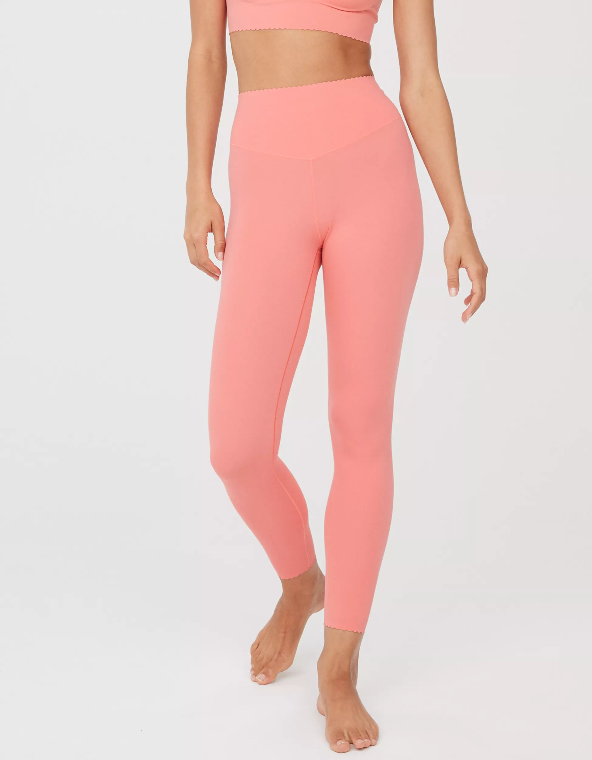 OFFLINE By Aerie Real Me Xtra Hold Up! Scallop Legging | Aerie