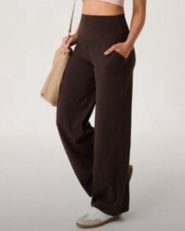 Comfortable non-maternity bump-friendly pants

#LTKMidsize #LTKBump #LTKBaby