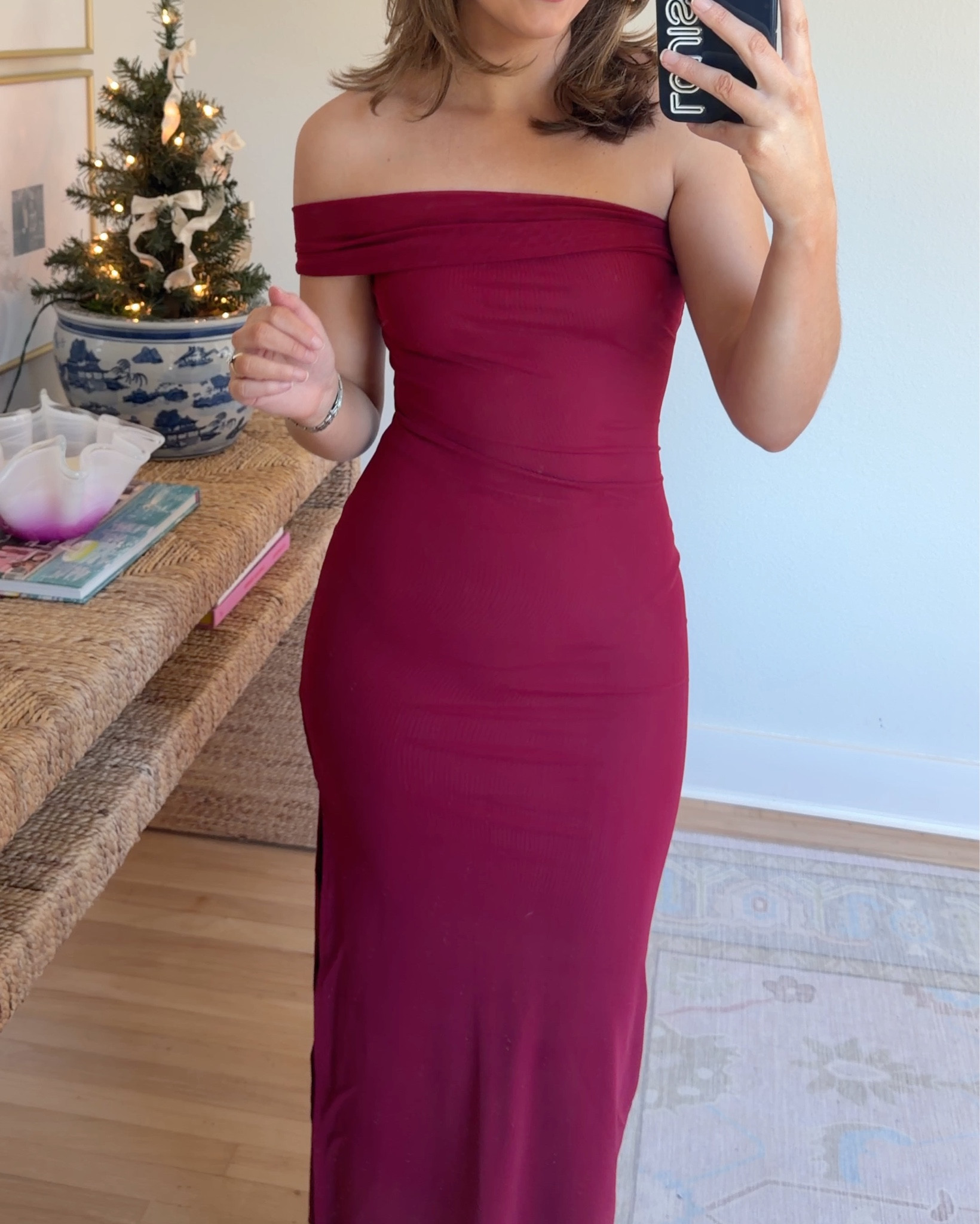 Classic &amp; affordable midi dress! Wearing a S