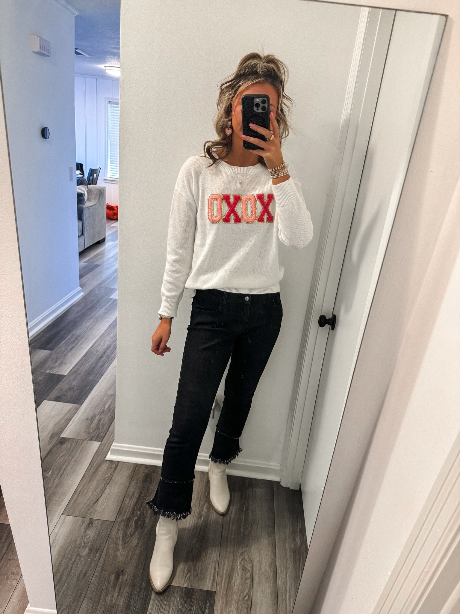 Valentines! Xoxo sweater ❤️ 

#LTKfindsunder50 #LTKSeasonal #LTKstyletip