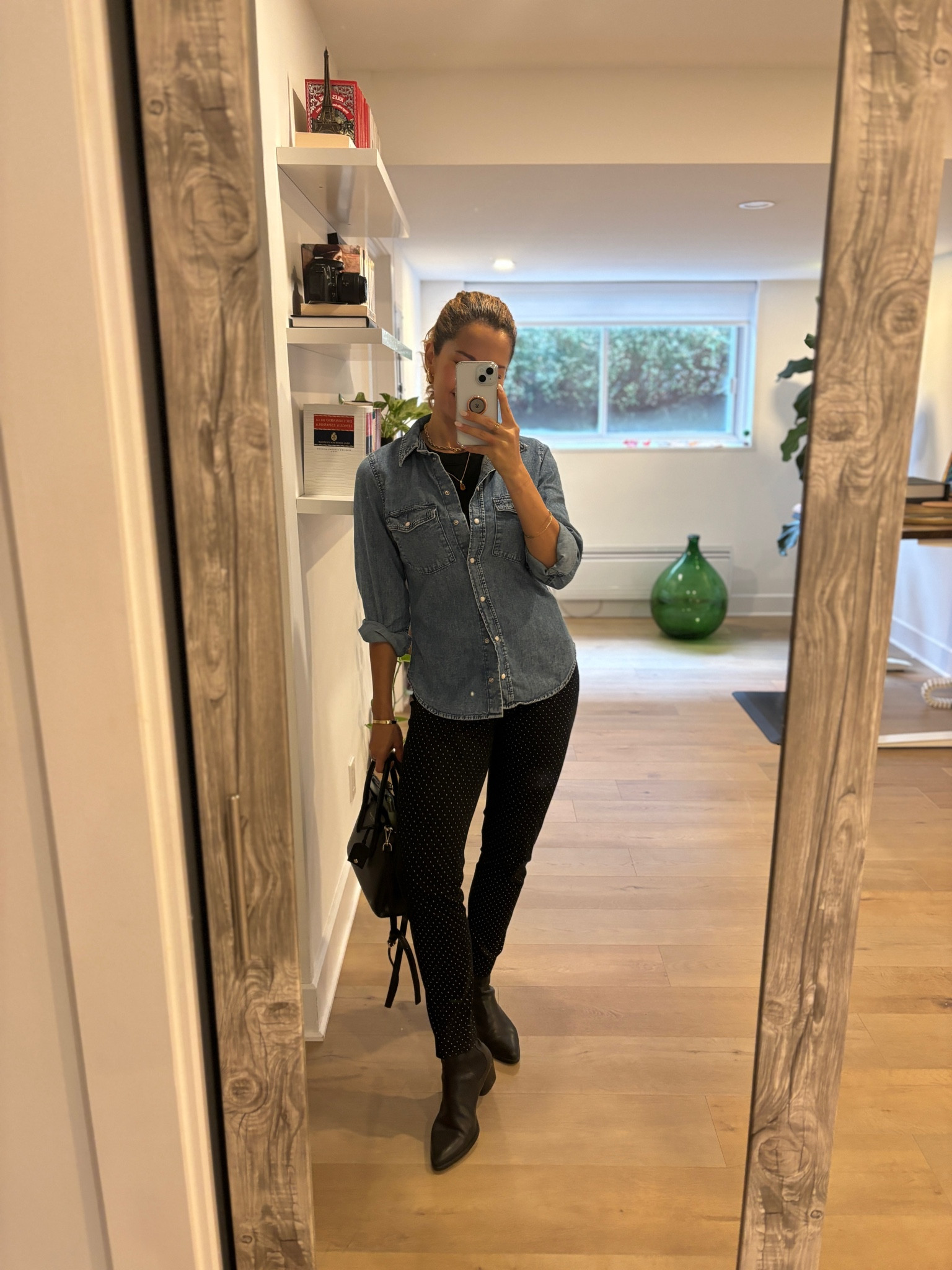 A comfortable simple outfit 

#LTKautumn #LTKcanada #LTKworkwear