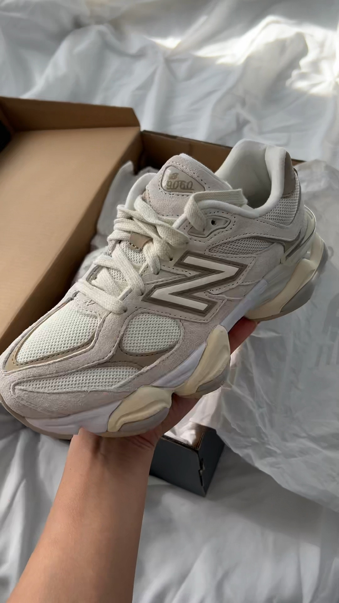 New Balance 9060 Moonbeam Stonewear 


#LTKfitness #LTKshoecrush

#LTKGiftGuide