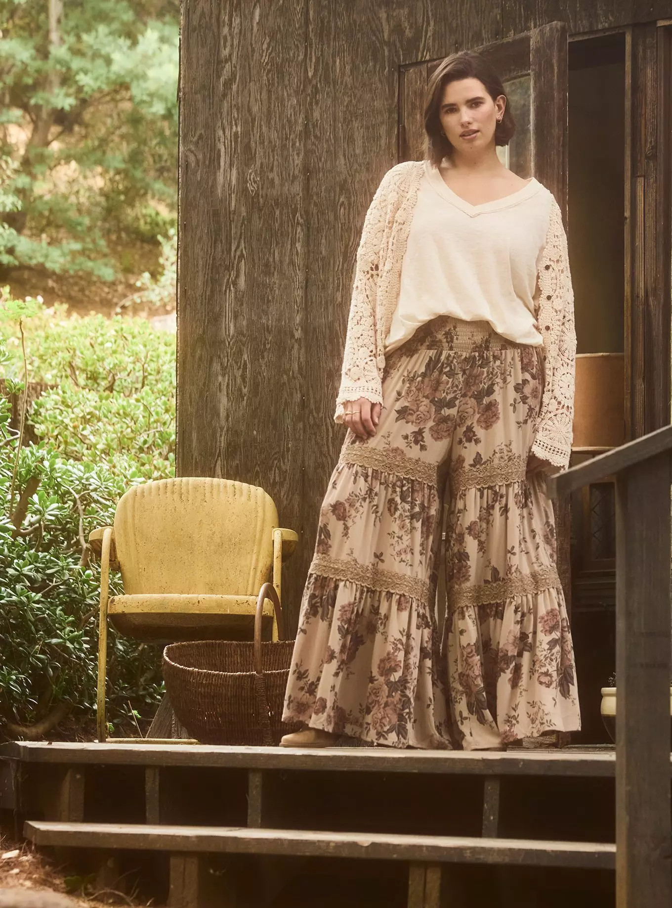 Festi Smocked Waist Tiered Wide-Leg Pants | Torrid (US & Canada)