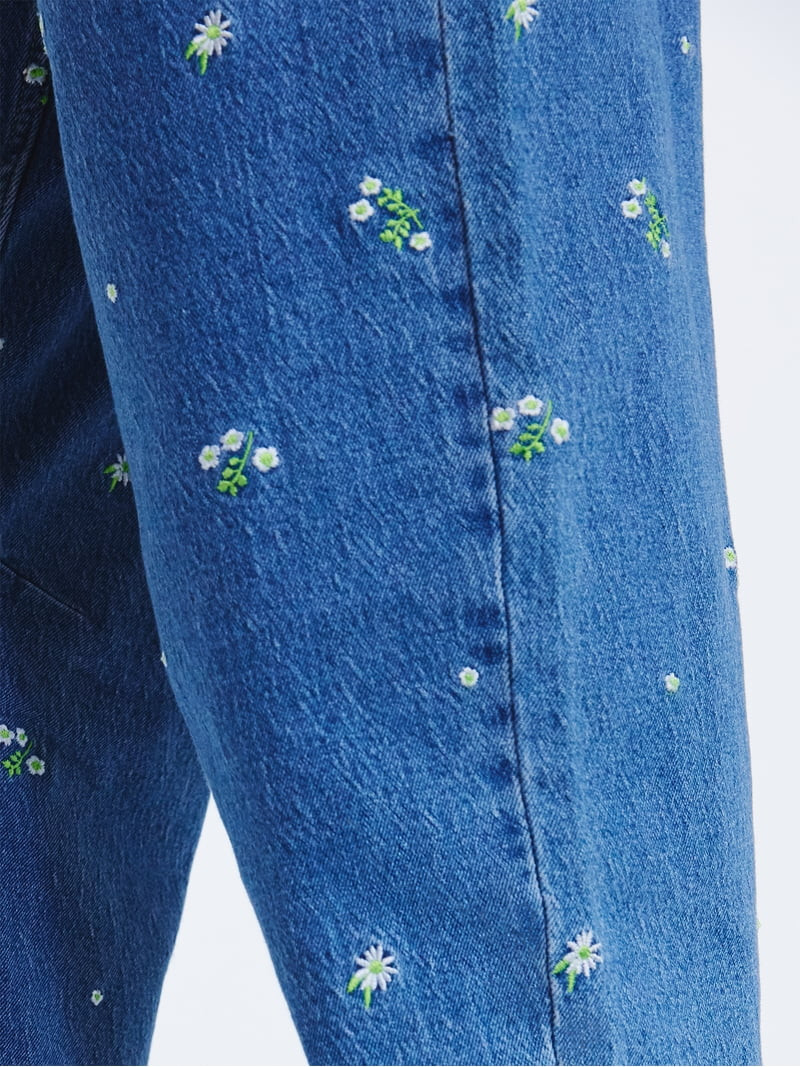 Free Assembly Women's and Women's Plus Embroidered Mid Rise Cropped Barrel Jeans, Sizes 0-26W | Walmart (US)