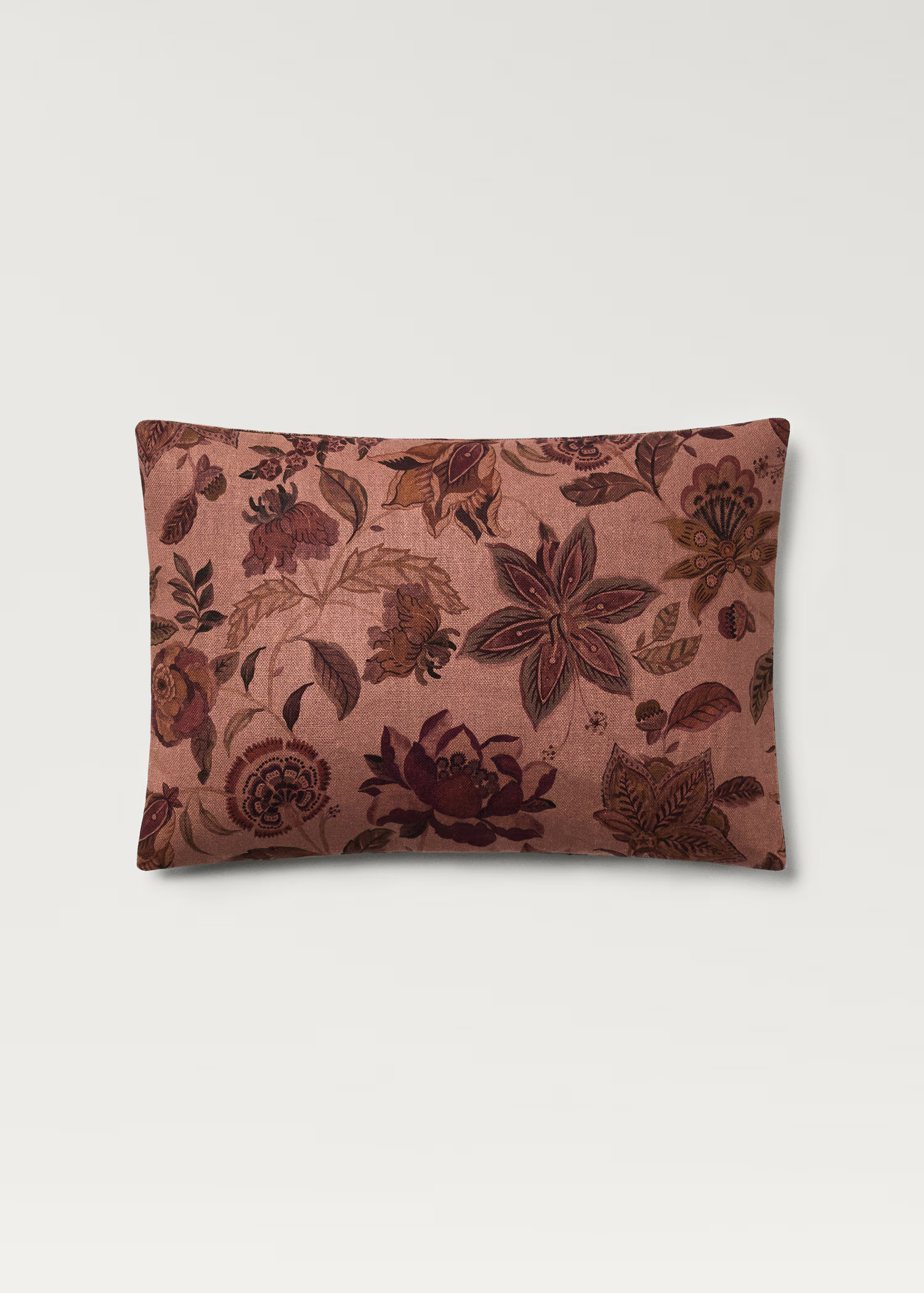 Linen floral-print cushion cover 40x60 cm - Home | MANGO USA | Mango (US/MX/AU)