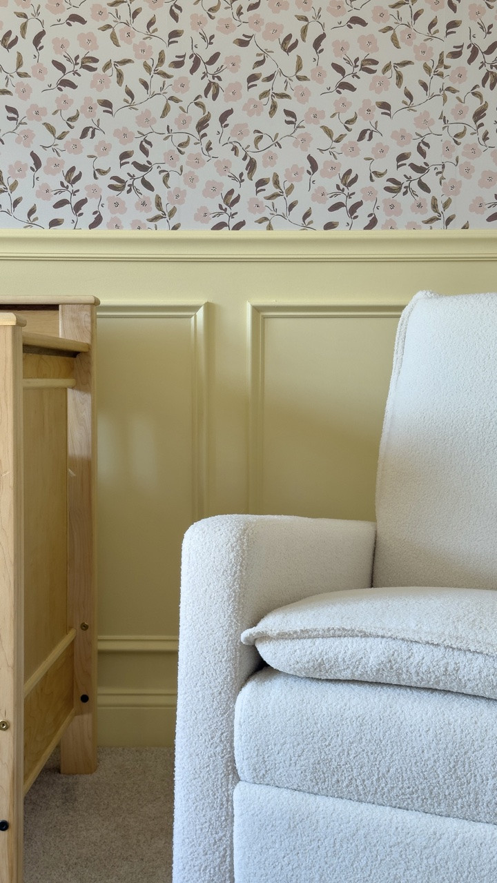 A soft, buttery yellow that feels grounded 🧈 this came out PERFECT in baby girl’s nursery!

Color: Homey Cream in eggshell finish by Sherwin Williams 😍

#diy #paintcolortips #neutralpaint #butteryellow #timelessdesign @sherwinwilliams