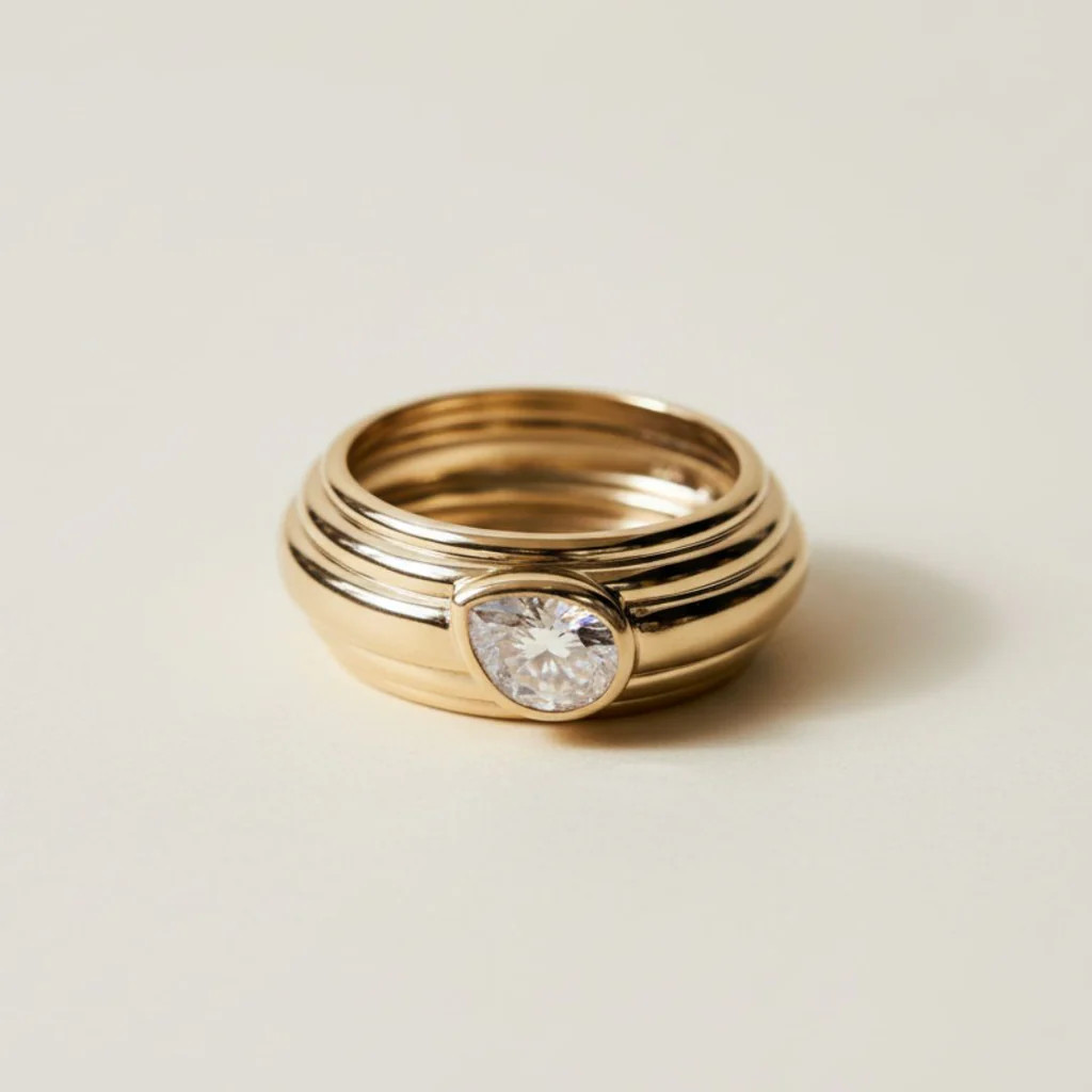 The Gold Zephyr Ring | Heavenly London