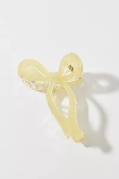 Resin Draped Bow Claw Clip | Urban Outfitters (US and RoW)