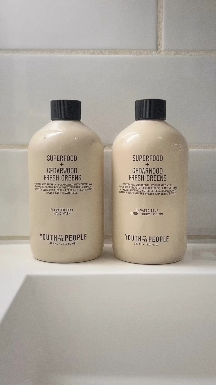 youth to the people’s Superfood Antioxidant Hand Wash and Plant Butter-packed Hand + Body Lotion. 💧✨



#LTKBeauty #LTKHome