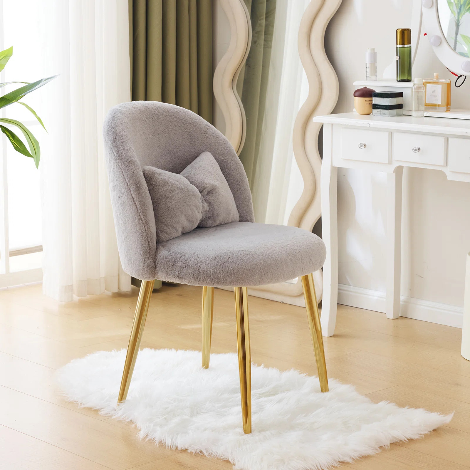Mercer41 Winao 21.26'' W Make-Up Chair & Reviews | Wayfair | Wayfair North America