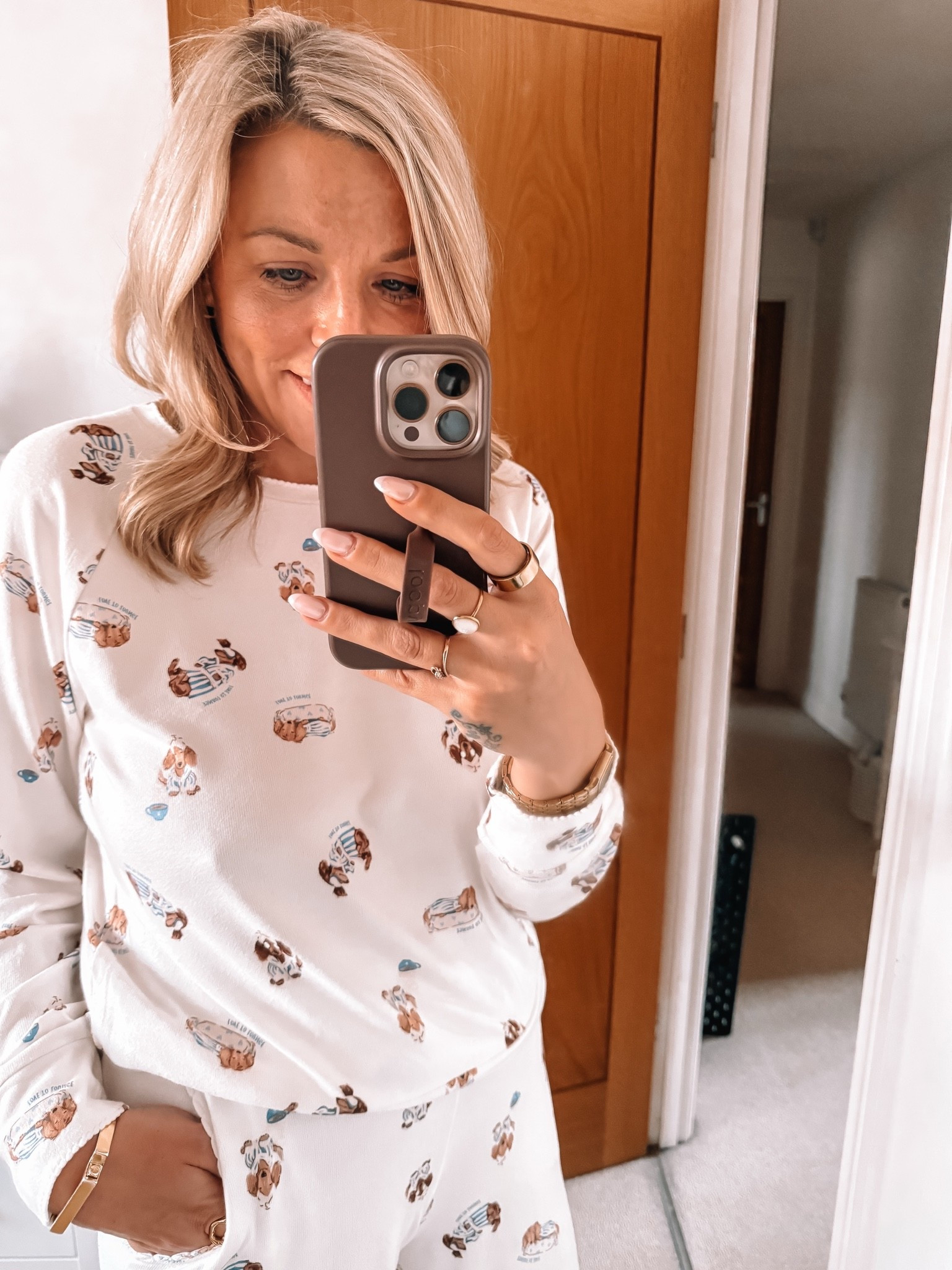 Cutest dachshund pjs 🐶🐾