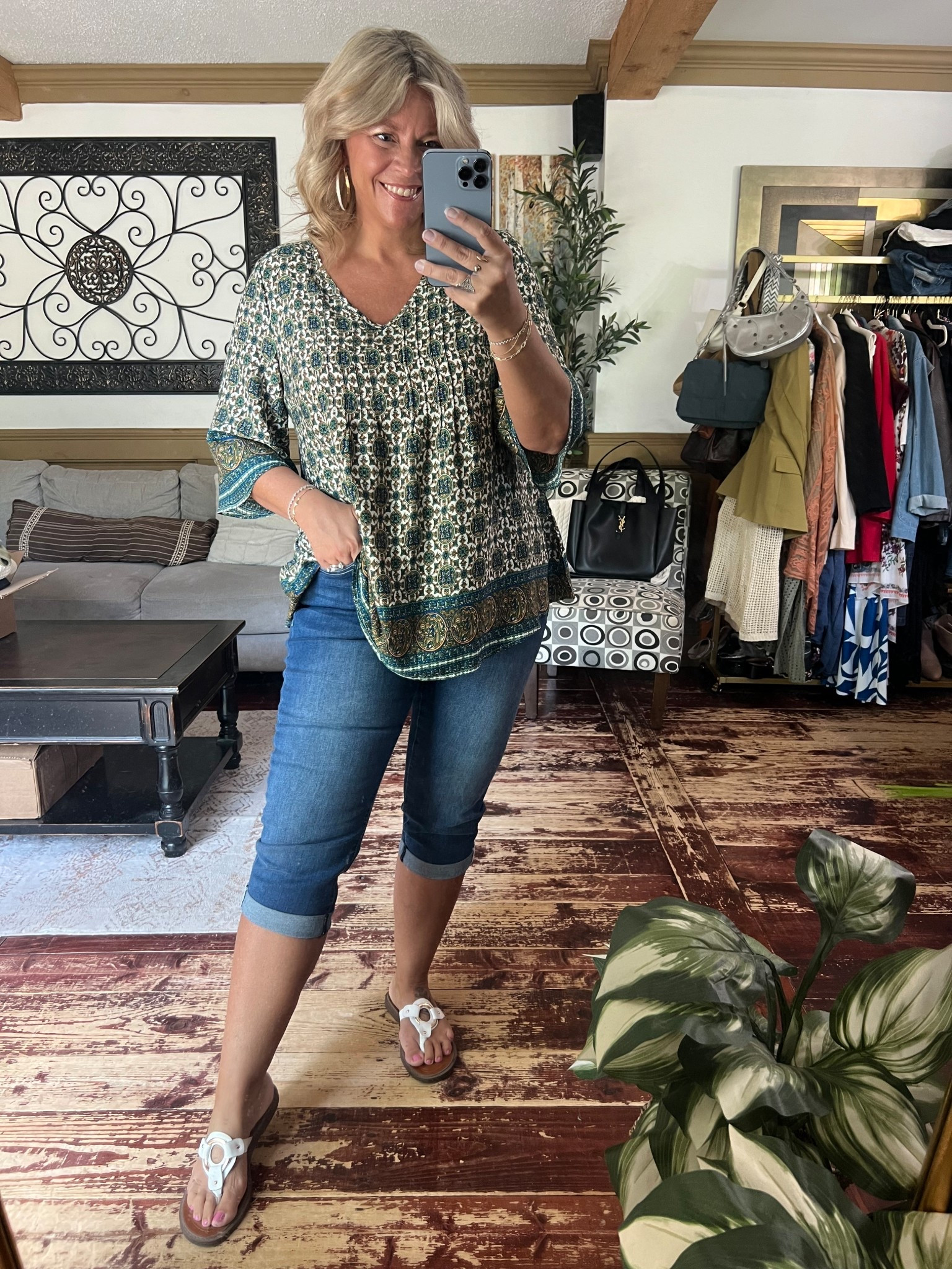 Fall fashion, teacher outfit- flowy top size 12 and denim capris size 14

#LTKFindsUnder50 #LTKMidsize #LTKPlusSize