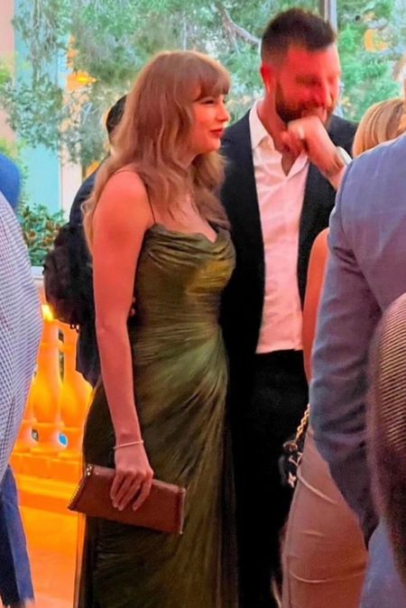 Shabba Taylor Swift's green gown, chain embellished sandals, embellished snake skin folded over clutch, and $120 necklace #TaylorSwift #CelebrityStyle


#LTKfindsunder100 #LTKstyletip #LTKparties