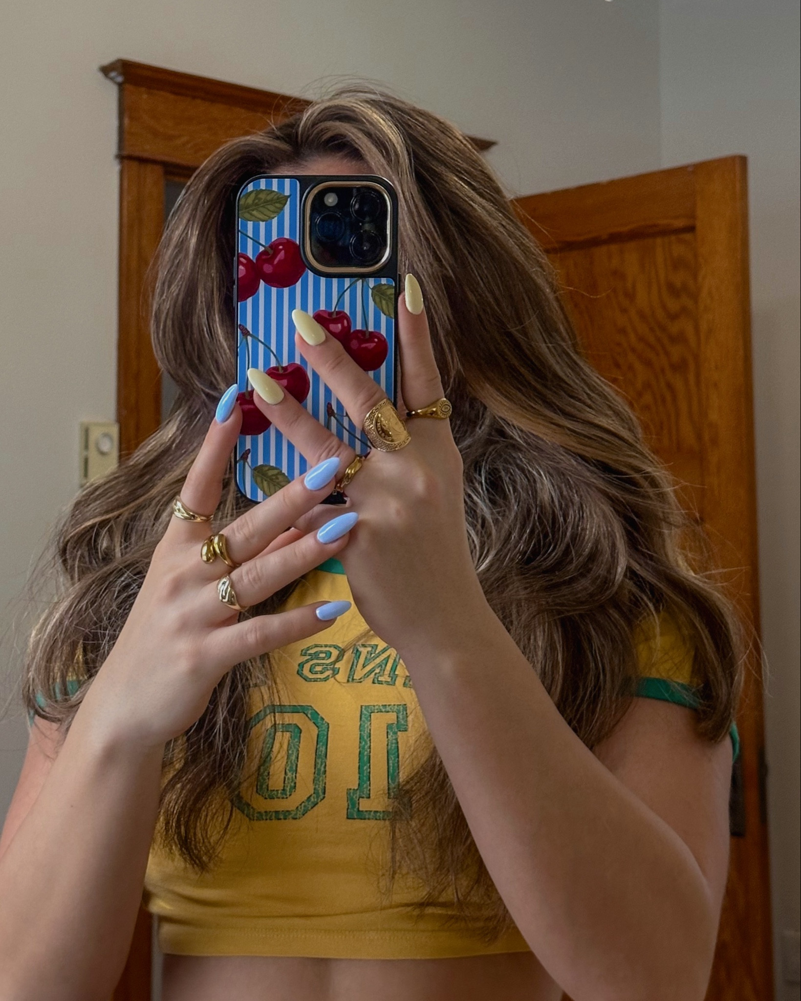 cutest phone case 🍒