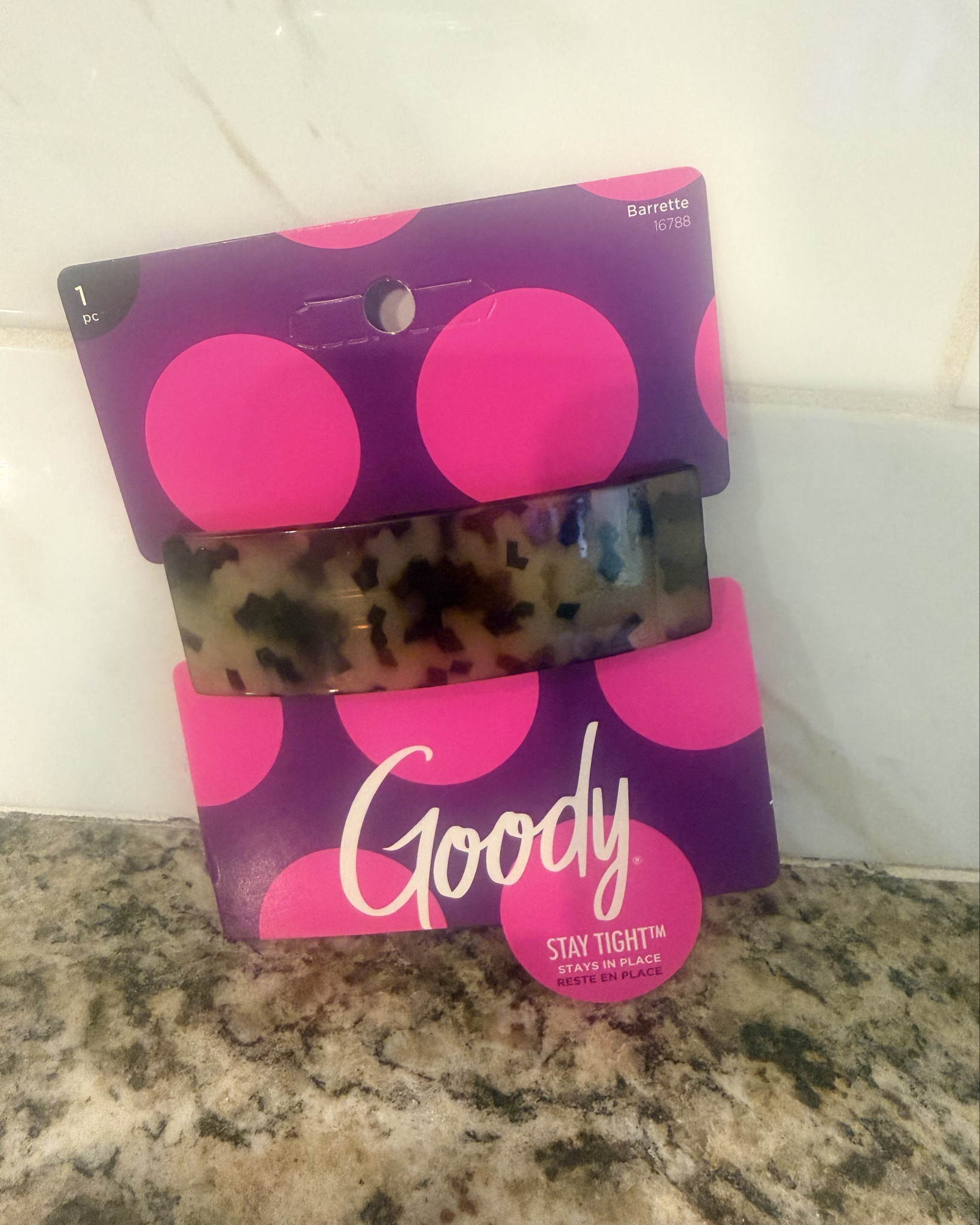 Recieved this Barrett for free for being an influencer. Not the best picture because I am sick . 



#LTKBeauty