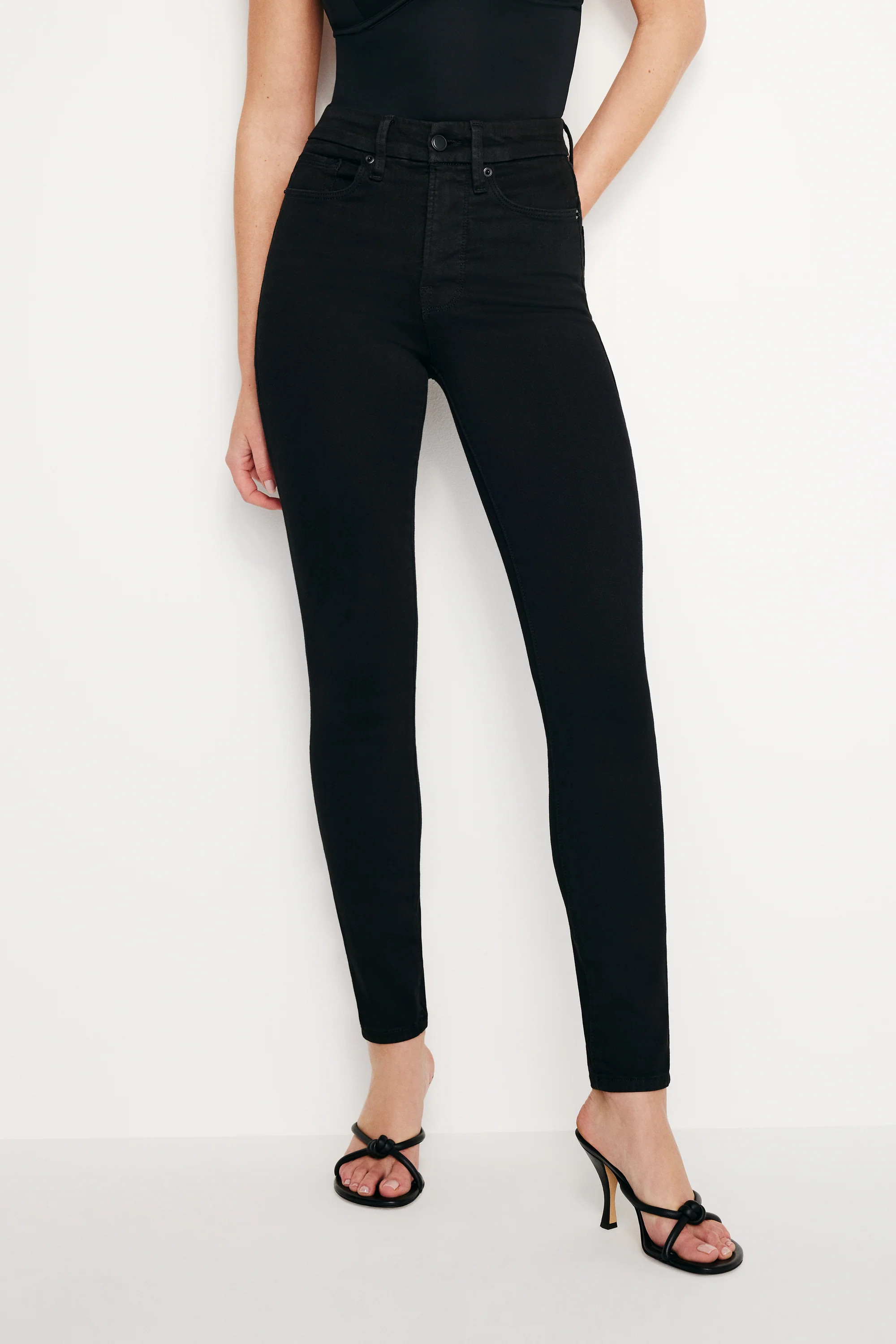 GOOD LEGS SKINNY JEANS | Good American