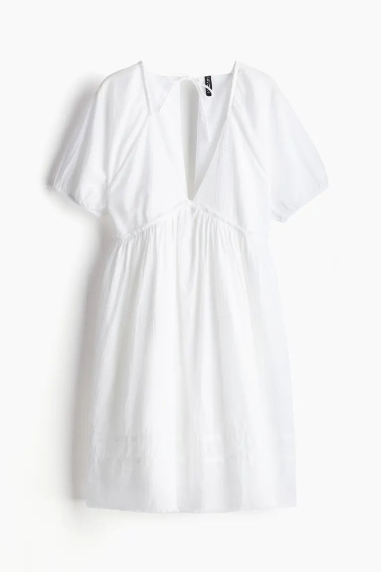Tie-detail Crinkled Easy-wear Dress - White - Ladies | H&M US | H&M (US + CA)