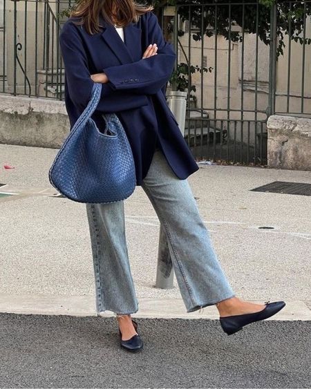 recreating Pinterest outfits I love!! 

blue on blue on blue 🫐🫂
- oversized navy blazer 
- wide ankle crop denim
- ballet flats 
- indigo Bottega intrecciato tote 💘

#LTKSeasonal #LTKU #LTKitbag