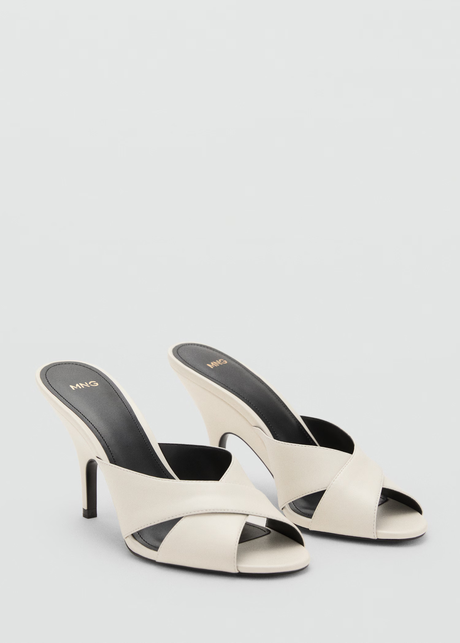 Leather heeled sandal with crossed straps | MANGO (UK)