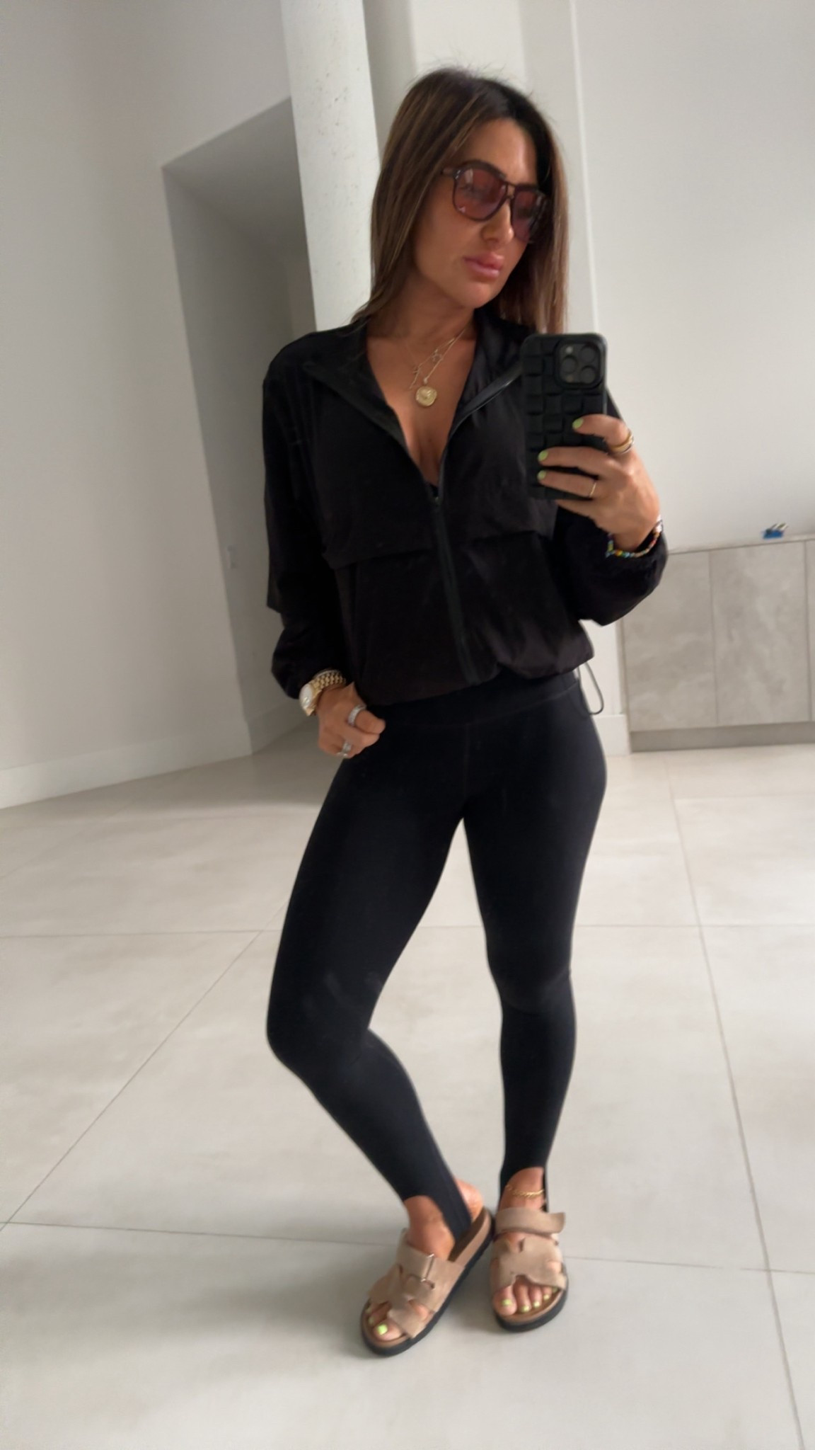 The best summer windbreaker! Light weight for travel, and cinches in the waist on the sides! 

#LTKTravel #LTKU #LTKSummerEdit