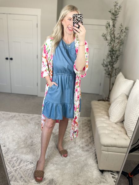 Daily try on, floral kimono, chambray dress, time and tru, teacher outfit, spring workwear 

#LTKunder50 #LTKworkwear #LTKstyletip
