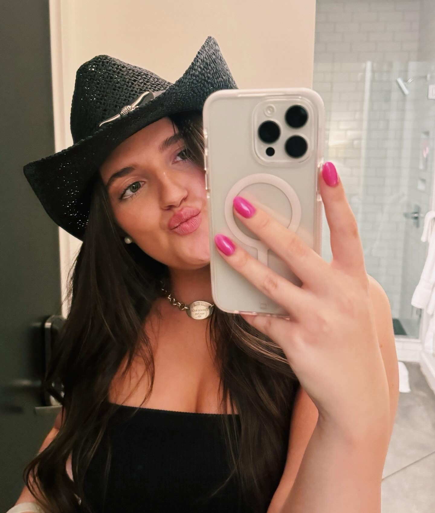 Nashville Outfit Inspo 

#LTKsalealert #LTKstyletip #LTKtravel