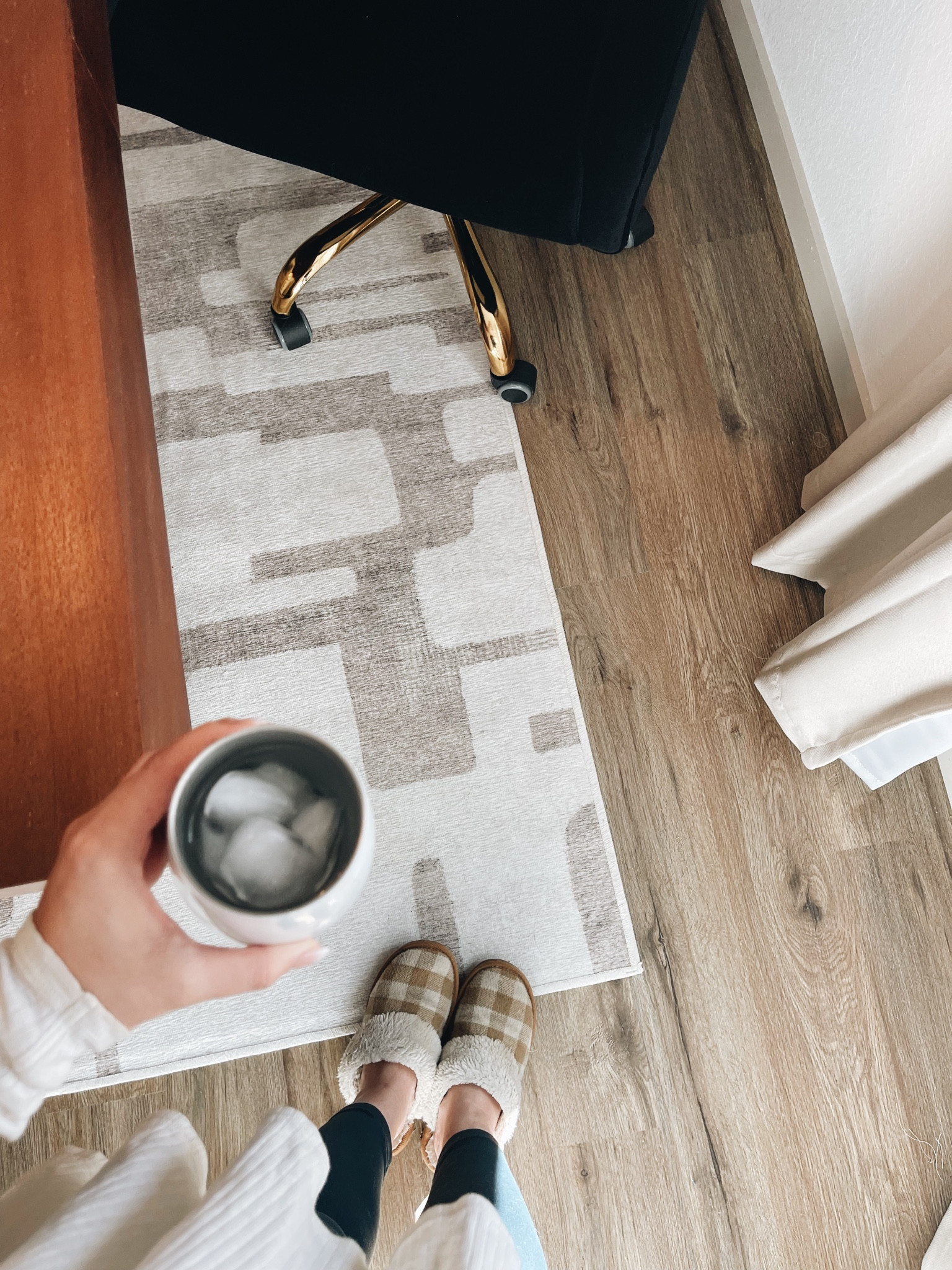 Loving this neutral, modern rug from Ruggable! It’s so easy to wash and dry, and is great for a home office or living room if you have pets! Style with cream curtains and darker color furniture for a pop.

#LTKworkwear #LTKhome #LTKstyletip