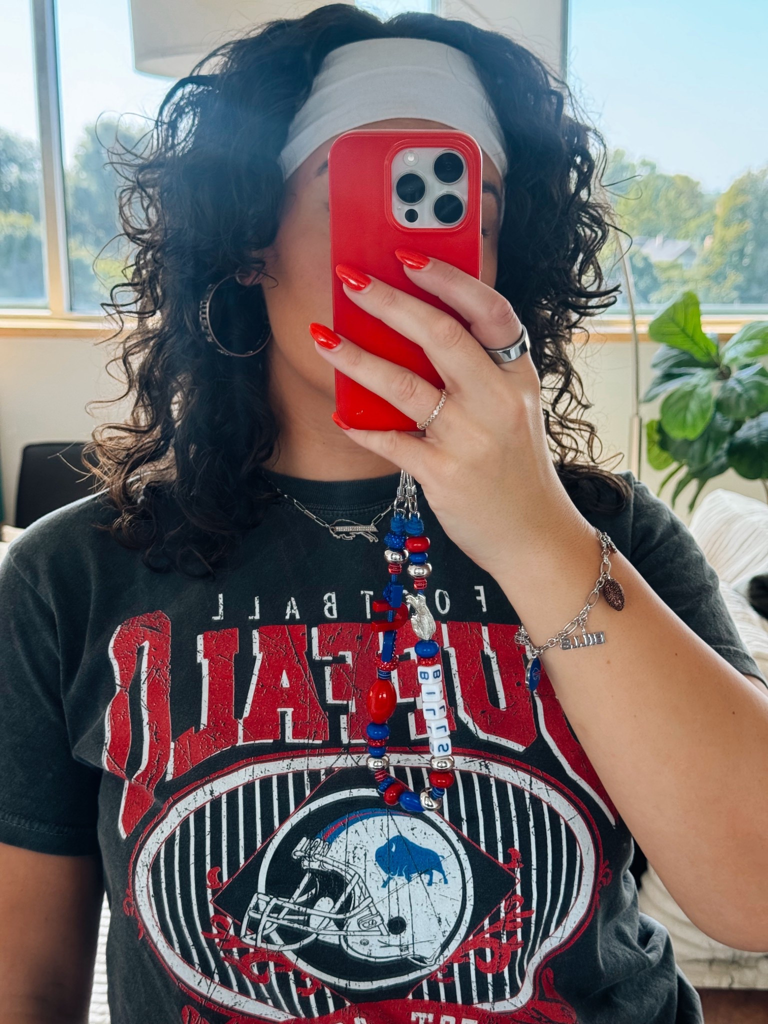 Buffalo bills bauble bar jewelry 

#LTKMidsize #LTKStyleTip #LTKFindsUnder50