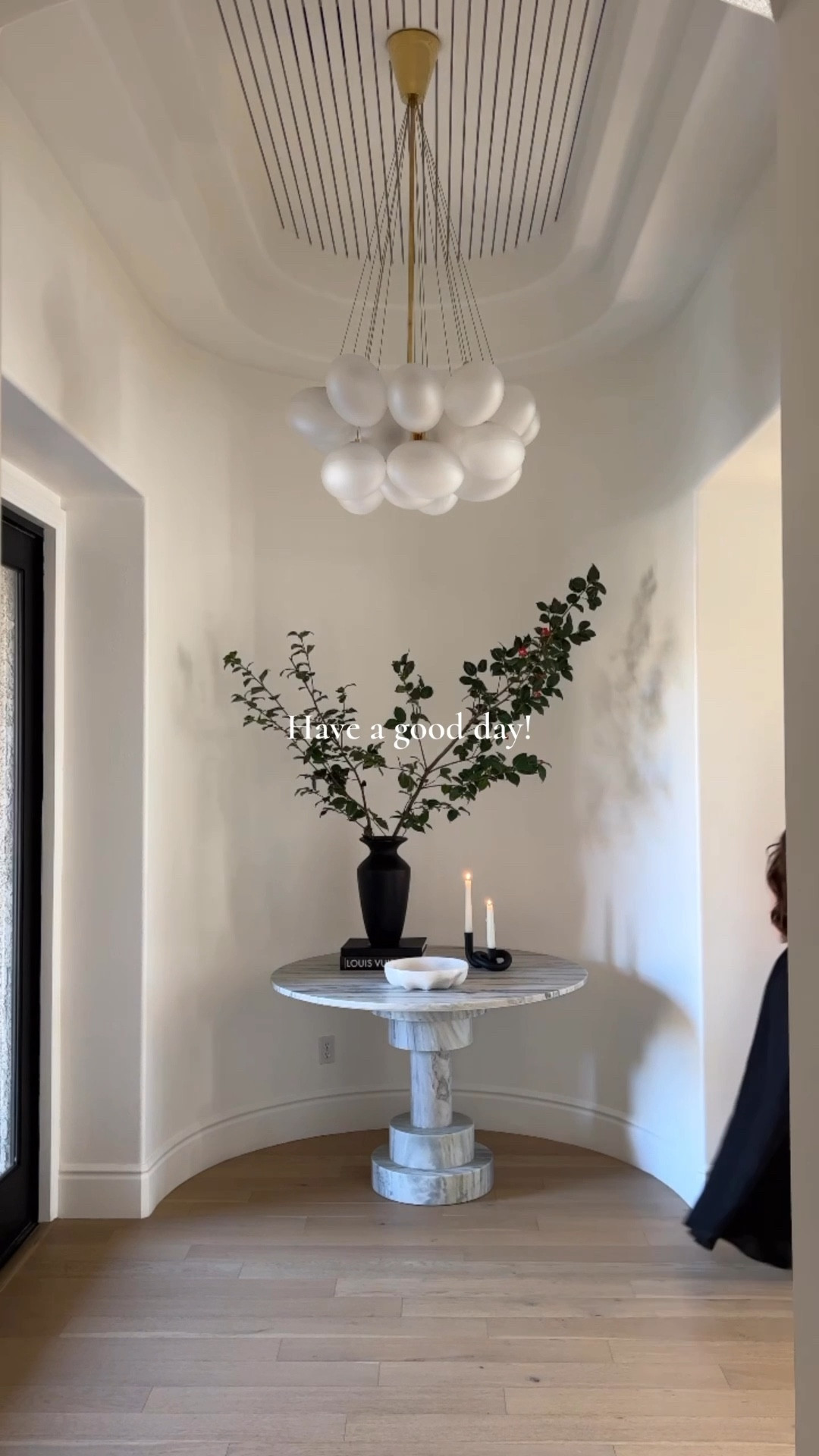 Entry styling 

#LTKHome #LTKmomlife #LTKdayinmylife