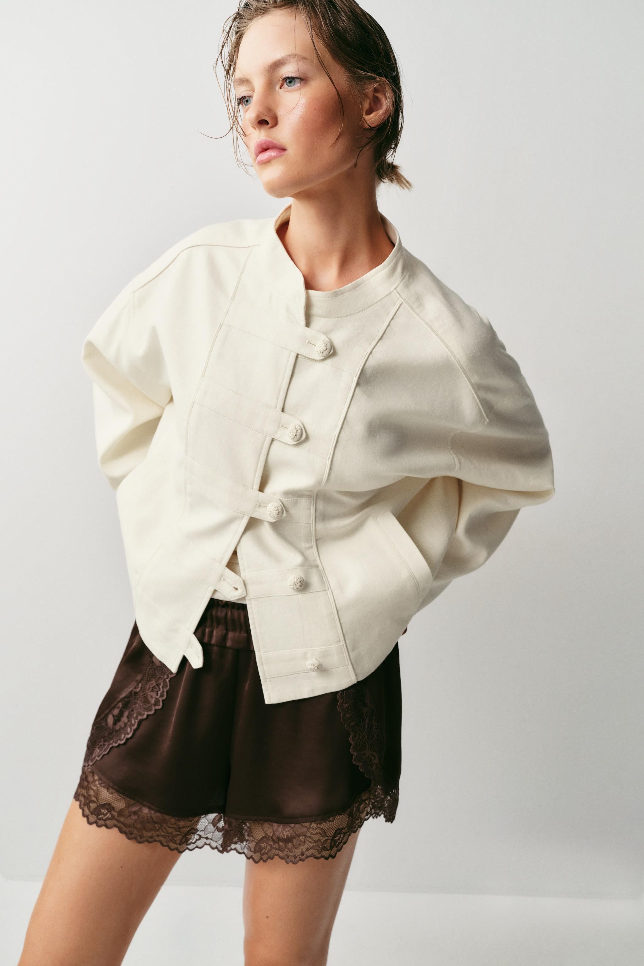 LACE TRIM SHORTS | Zara US