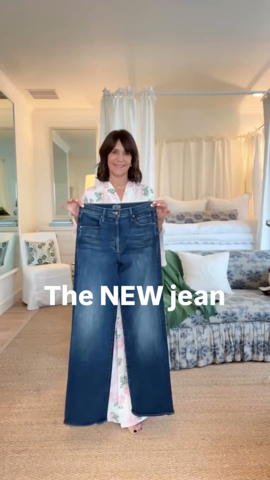 Here’s a BRAND NEW jean that keeps selling out!! I have the inside scoop: everyone who tries it on - buys it 🎉✨

✔️leg lengthening
✔️comfortable
✔️modern and cool
✔️every shoe works

I also just noticed that a new light wash is available and black! This is a great jean, and I take my usual size 27 or 27p

#motherdenim #denim #denimtrends

#LTKdayinmylife #LTKootd #LTKOver40