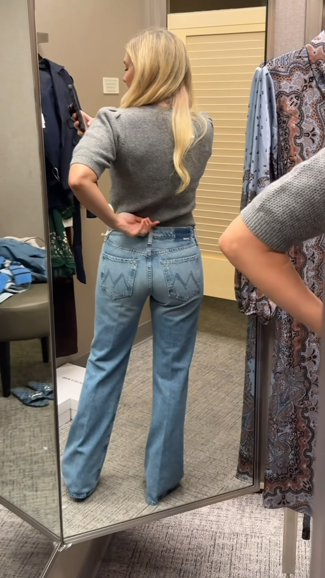 NEW FAVORITE JEANS!
Perfect bootcut!!
Mother jeans 
Nordstrom Anniversary Sale

#LTKSaleAlert