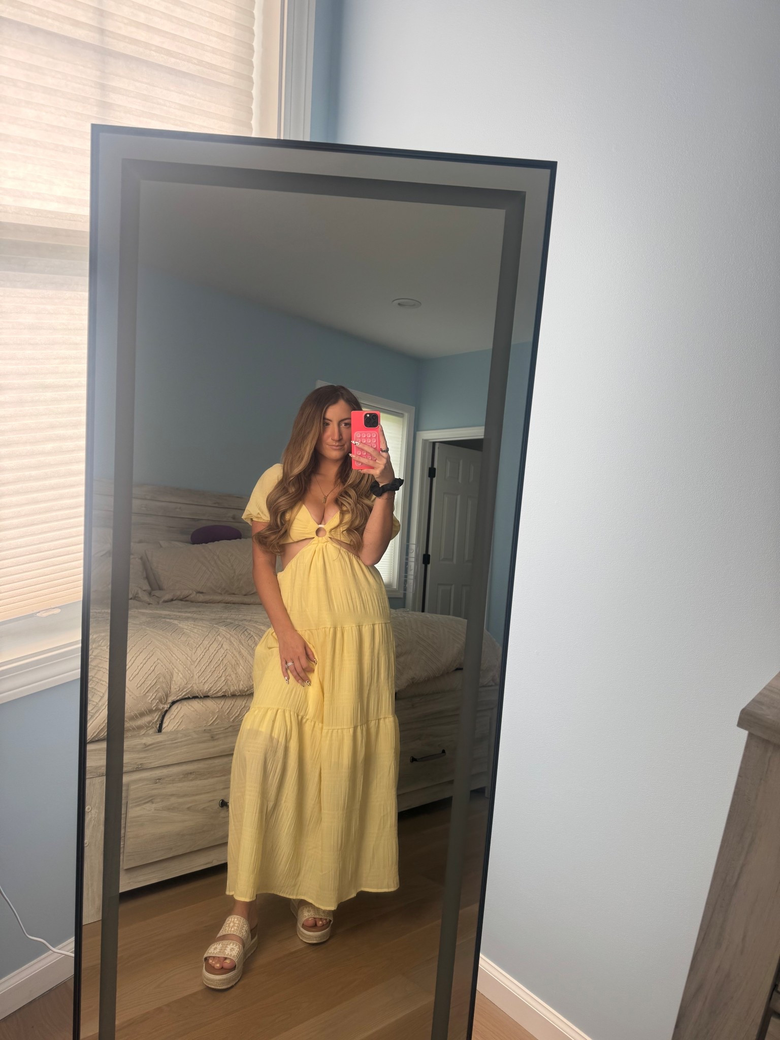Butter yellow 
💛

Size - Small 

#LTKWedding #LTKSummerEdit #LTKFindsUnder50