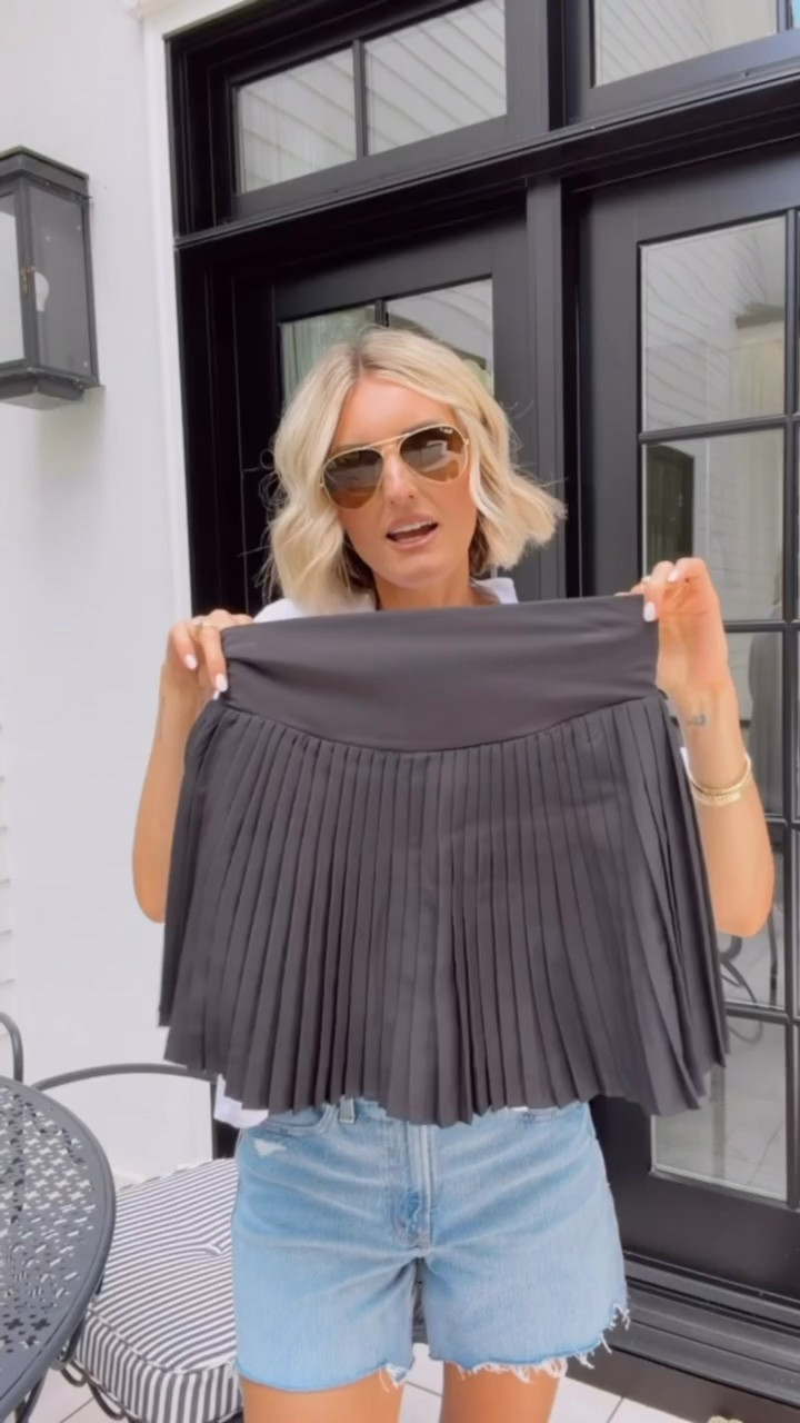 This pleated high rise skirt is amazing! I have it in white as well, the price is so good! The built in shorts are also so nice. Definitely a staple for styling athleisure looks. I bought a S!

Loverly grey, all in motion, activewear women, affordable athleisure, how to style tennis skirt, Target fashion finds, skort athletic

#LTKfitnessgoals #LTKActive #LTKSeasonal