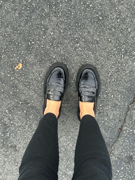 Black loafers - fall shoes perfect for work 

#LTKshoecrush #LTKGiftGuide #LTKworkwear