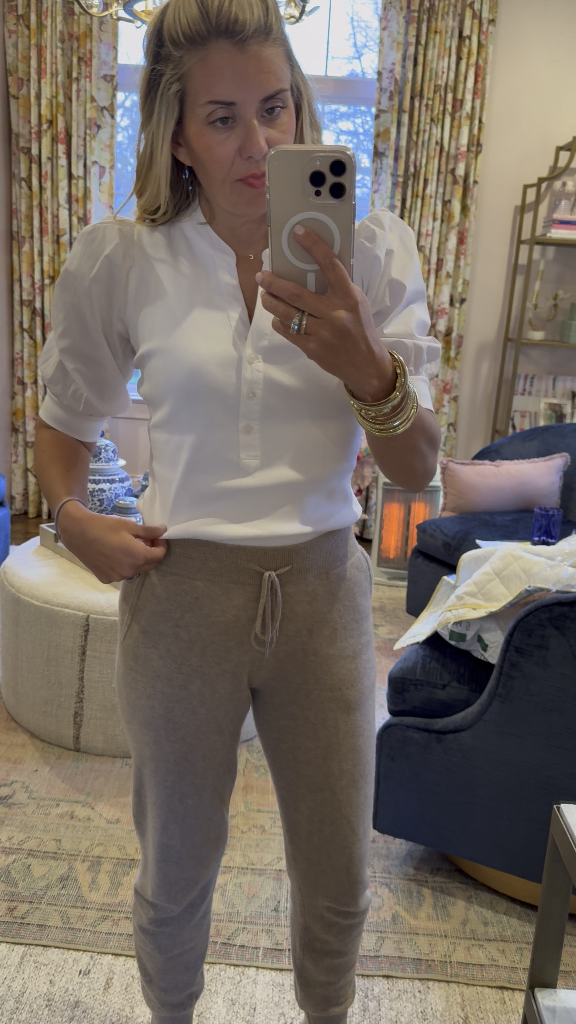 Easy throw on and go!

Xs top
Xs pants


#LTKmomlife #LTKdayinmylife #LTKootd