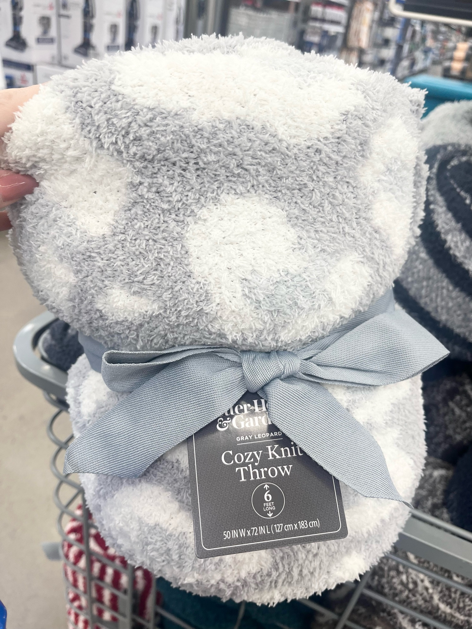 Gray Leopard Cozy Knit Throw Blanket, Oversized Throw $20
🤍
Barefoot Dreams Dupe. Would make a perfect gift!

#LTKGiftGuide #LTKHoliday #LTKHolidaySale