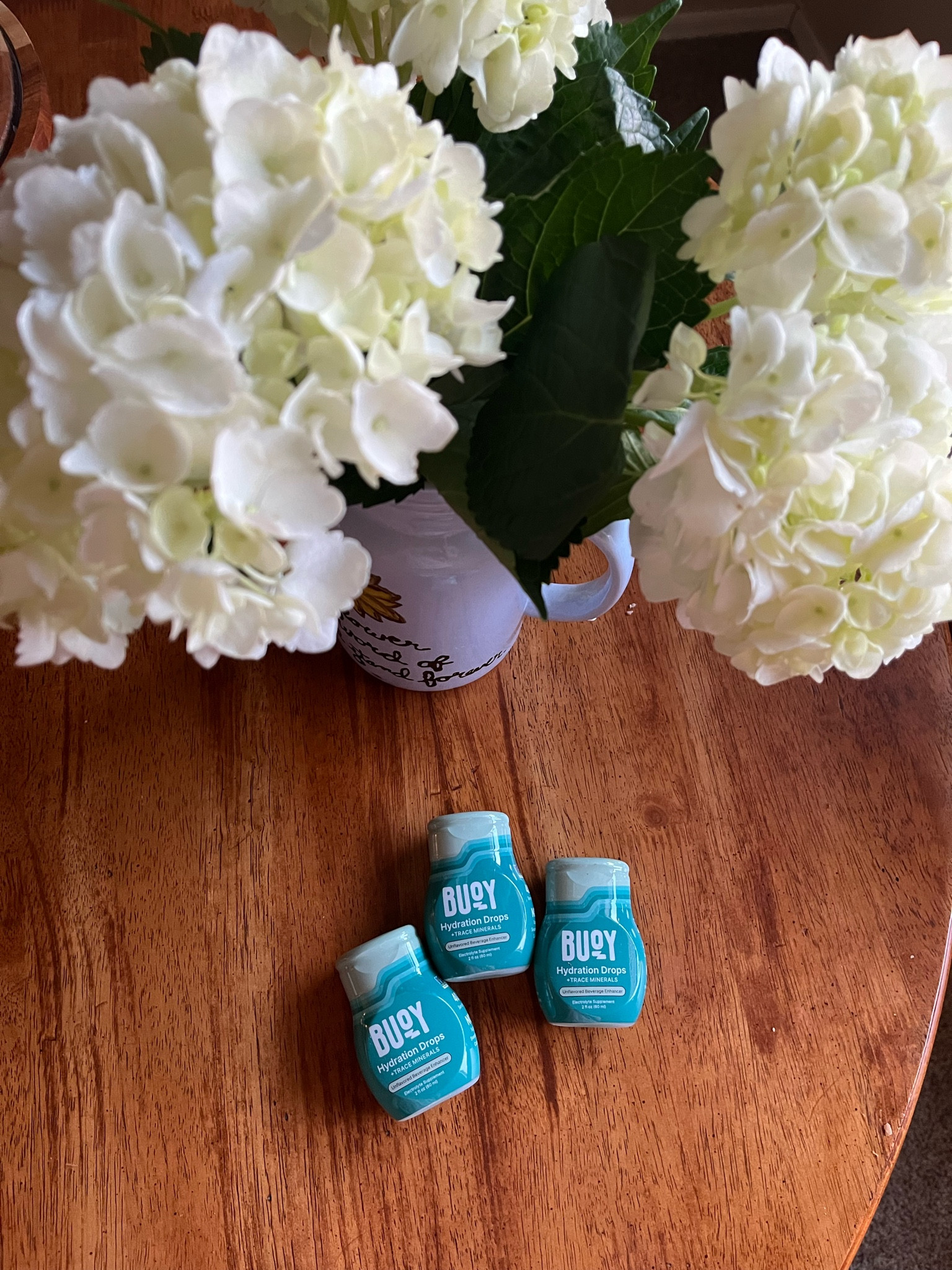 buoy electrolytes / hydration mineral drops



#LTKFindsUnder50 #LTKFitness #LTKActive