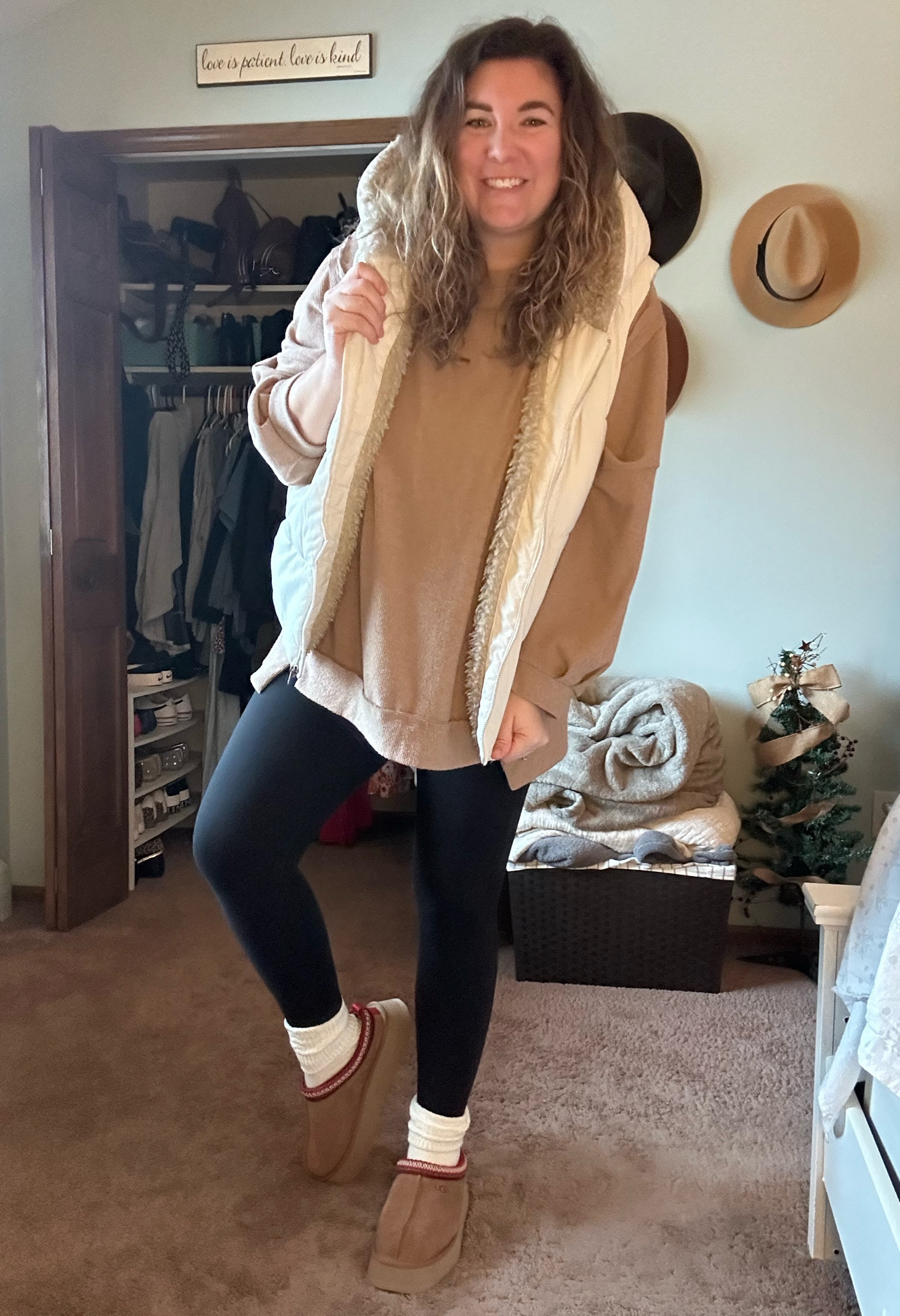 OOTD

#LTKMidsize #LTKHoliday #LTKFindsUnder50