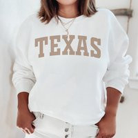 Texas Sweatshirt Vintage Style College Home State Varsity Crewneck Trendy Aesthetic Pullover Tx Hoodie Boho Top | Etsy (US)