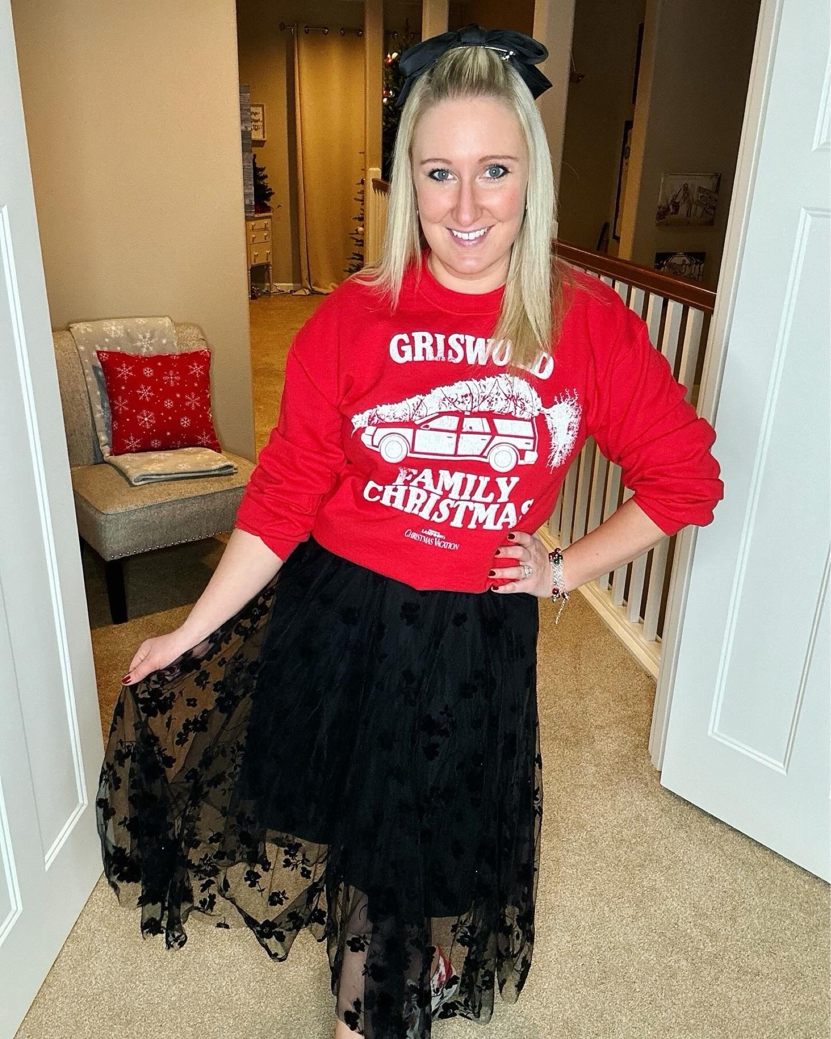 Merry Christmas! ❤️💚

I'm so thankful for this past year and all of the people I have connected with! 

I'm wearing one of my favorite skirts and a super comfy crew neck sweatshirt from one of my favorite movies!

I hope everyone has an amazing holiday! 🎄

#LTKSeasonal #LTKparties #LTKHoliday