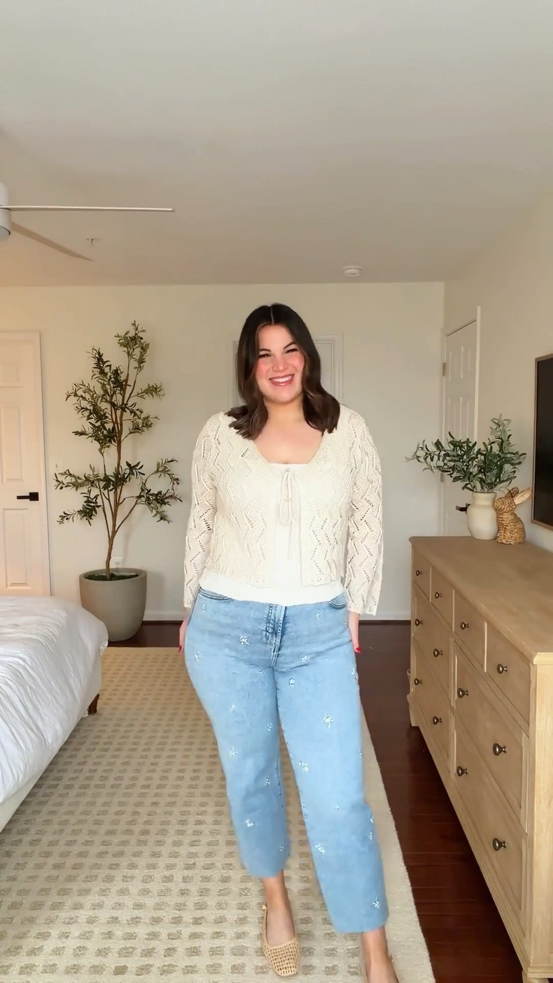 @Kohl's midsize Spring Outfits!

I’ve had my eye on that denim dress since it dropped online + I have to tell you.. it’s literally perfect! Between the fit, the material, the fact that you can wear it on or off the shoulder… yesss please! And that yellow dress would be so perfect for Easter 🐣💗 but which look is your fav?? 

Sizes :
denim dress - size large
yellow dress - size large
brown tank top - XL
maxi skirt - large (should have done a size xl) 
jeans - size 12
white jacket - XL
white cardigan - large



#LTKSeasonal #LTKMidsize #LTKgrwm