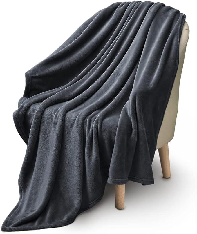 Throw Blanket,Flannel Fleece Soft Luxury Warm Bed Blanket All Season Plush Lightweight Blankets f... | Amazon (US)