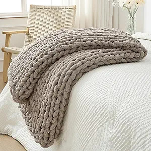 Bigacogo Chunky Knit Throw Blanket for Couch, 40x60 inches, 100% Hand Knitted with Thick Jumbo Ch... | Amazon (US)