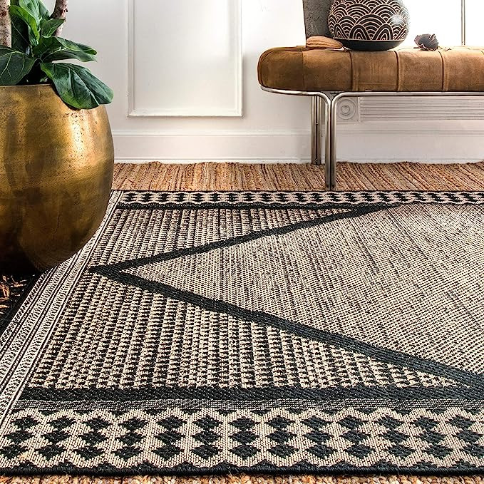 nuLOOM Nicole Modern Diamond Indoor/Outdoor Area Rug, 7' 10" x 10' 10", Grey | Amazon (US)